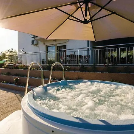Holiday home Mirador Kastel Stari