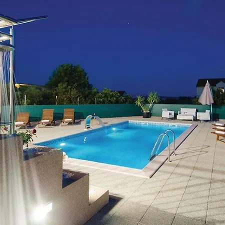 Holiday home Mirador Kastel Stari