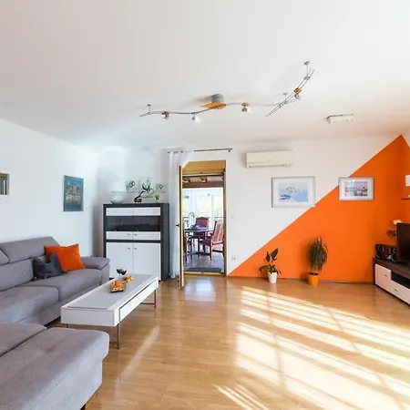 Mirador Holiday home Kastel Stari